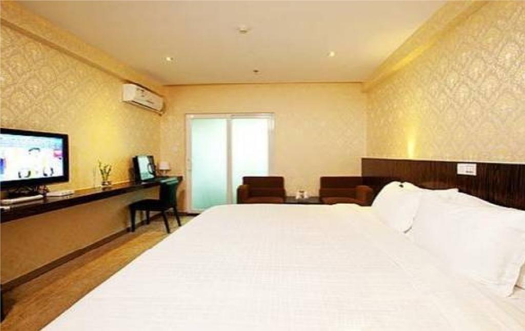 Shenzhen Luohu Art Hotel, Dongmen Shopping Center 客房 照片